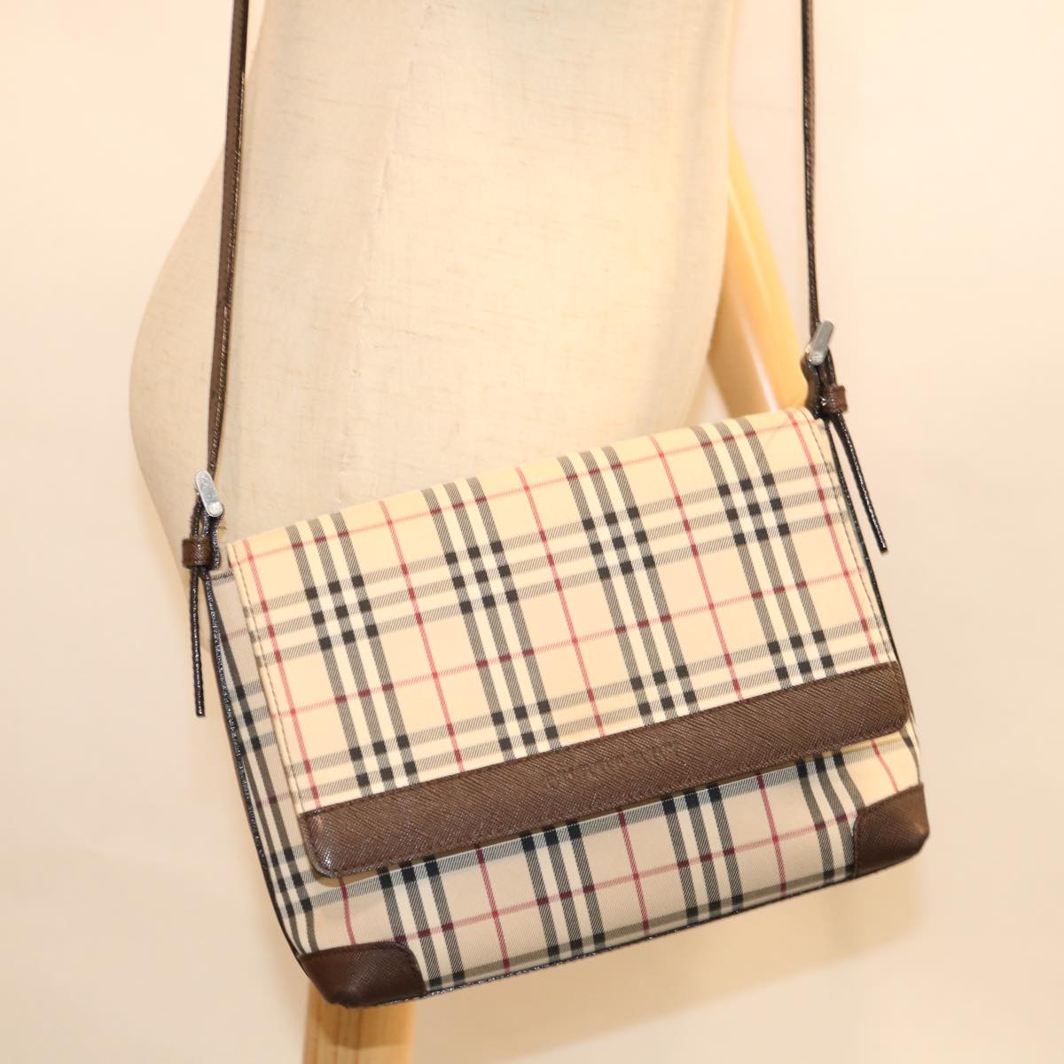 BURBERRY Nova Check Shoulder Bag Canvas Beige Auth 67087