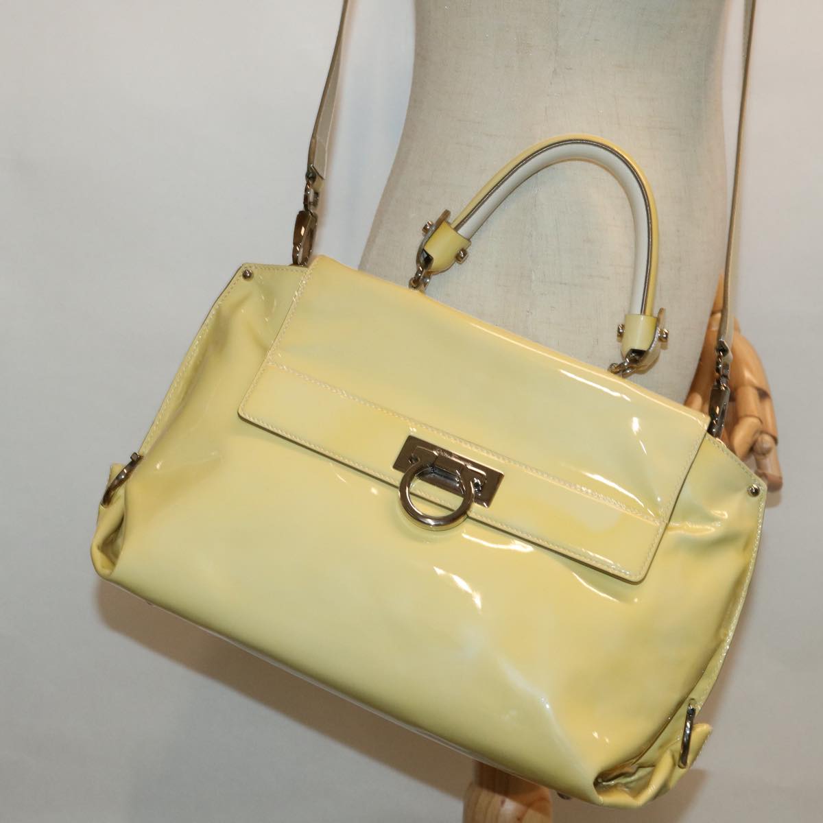 Salvatore Ferragamo Sofia Gancini Hand Bag Patent leather 2way Yellow Auth 67154