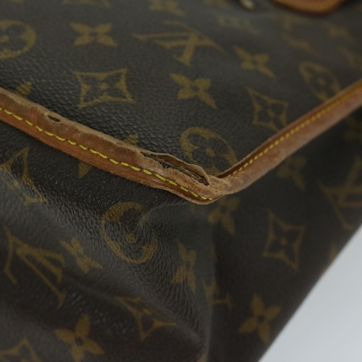 LOUIS VUITTON Monogram Sac Basas Japon Shoulder Bag M99013 LV Auth 67199