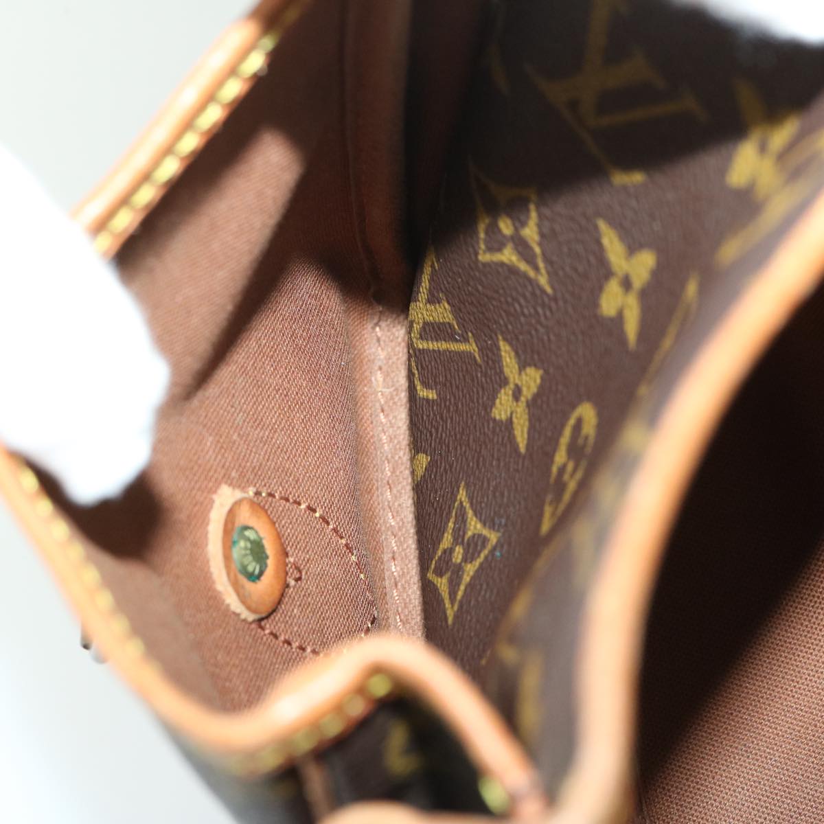 LOUIS VUITTON Monogram Sac Basas Japon Shoulder Bag M99013 LV Auth 67199