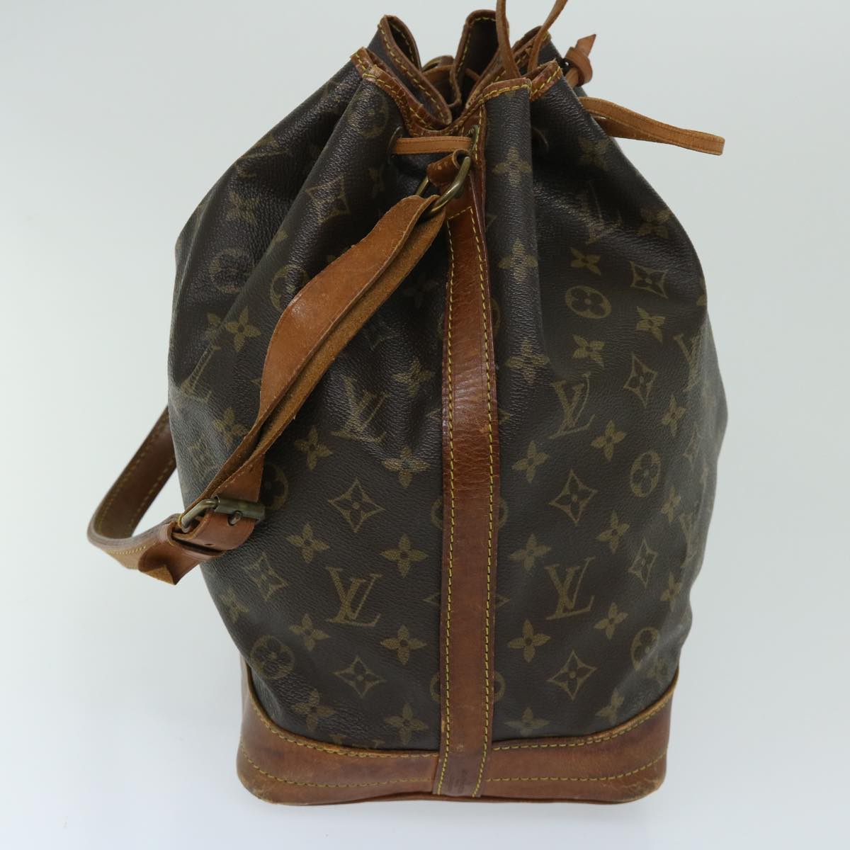 LOUIS VUITTON Monogram Noe Shoulder Bag M42224 LV Auth 67203