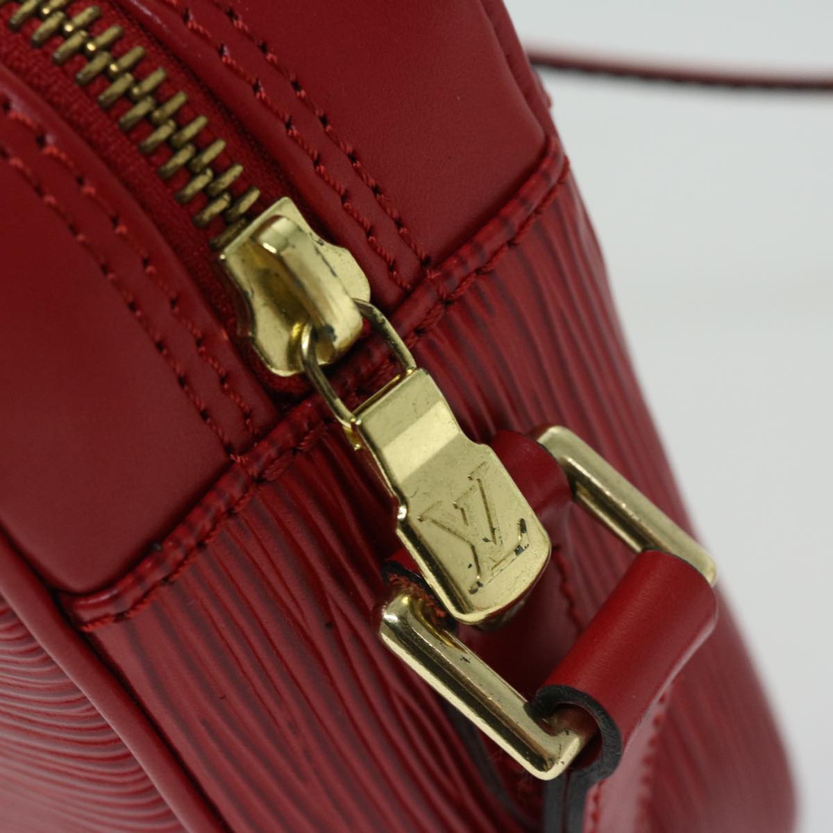 LOUIS VUITTON Epi Trocadero 23 Shoulder Bag Red M52307 LV Auth 67238