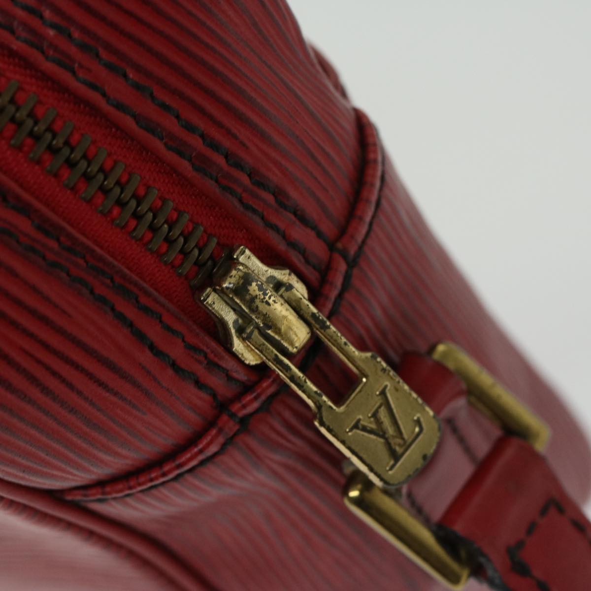 LOUIS VUITTON Epi Trocadero 27 Shoulder Bag Red M52317 LV Auth 67239