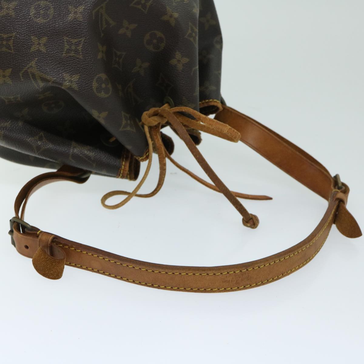 LOUIS VUITTON Monogram Petit Noe Shoulder Bag M42226 LV Auth 67261