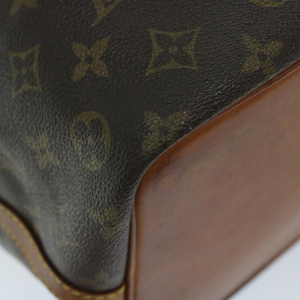 LOUIS VUITTON Monogram Petit Noe Shoulder Bag M42226 LV Auth 67261