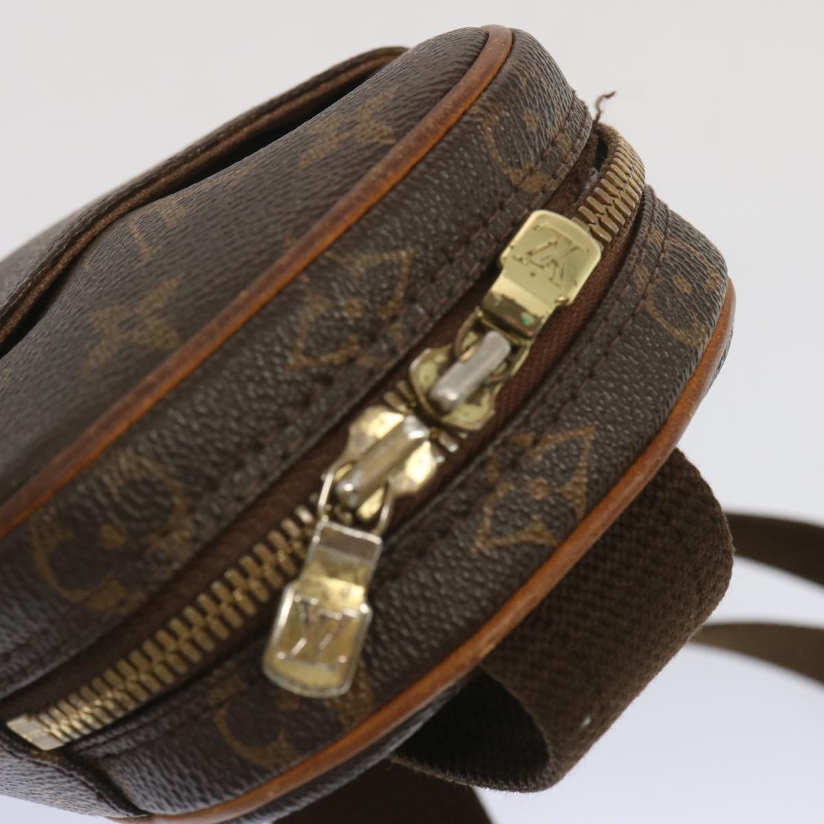 LOUIS VUITTON Monogram Pochette Gange Shoulder Bag M51870 LV Auth 67360