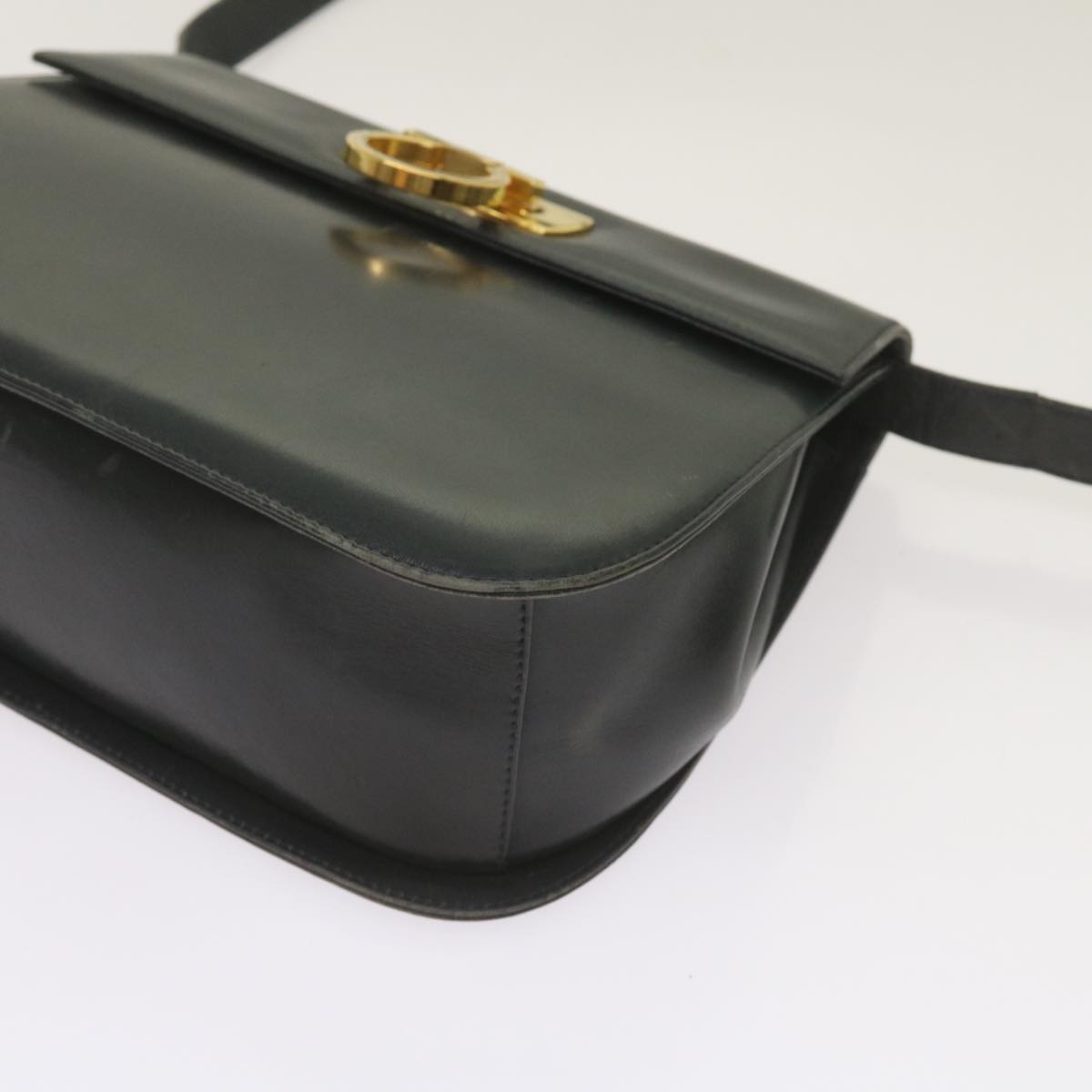 Salvatore Ferragamo Gancini Shoulder Bag Leather Black Auth 67390