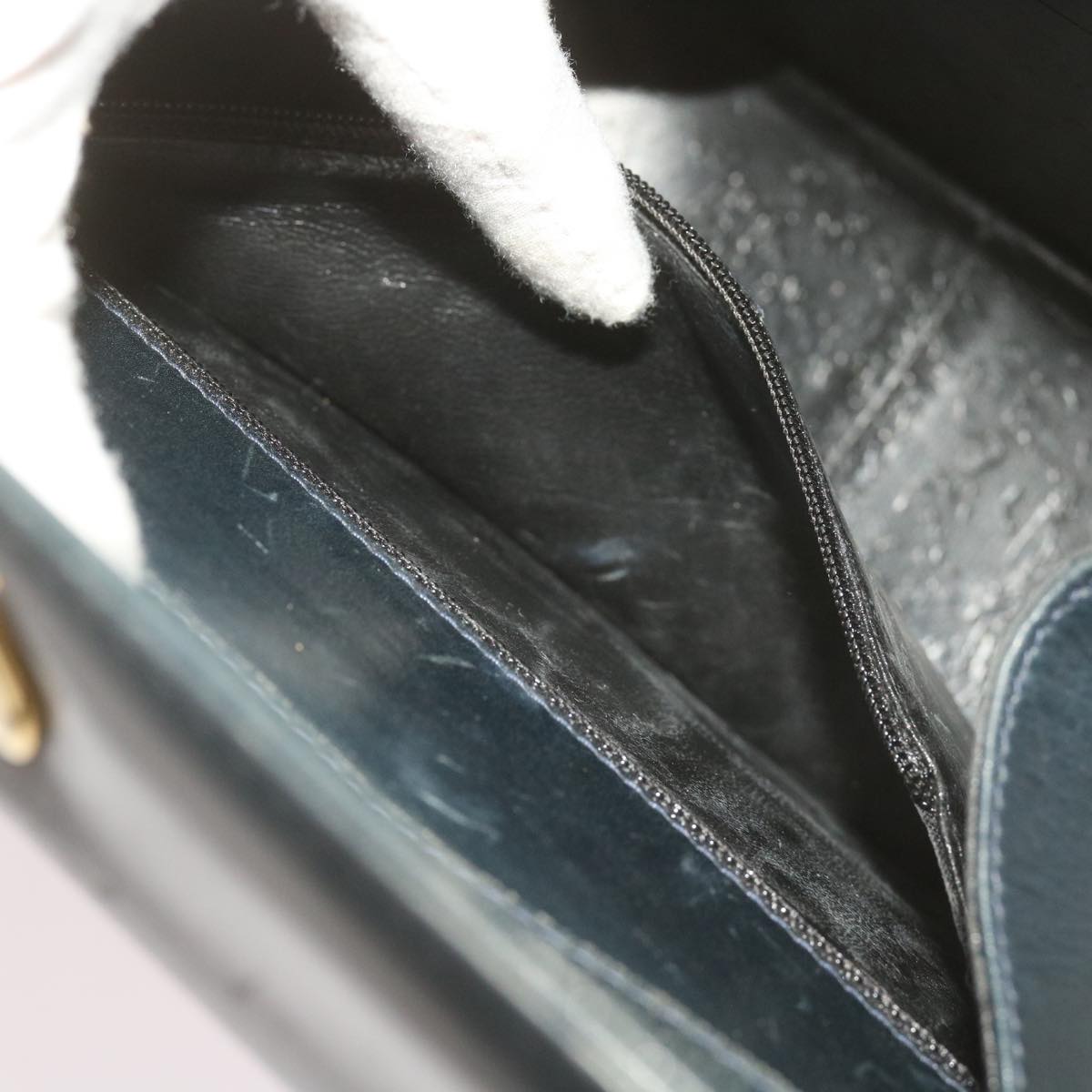 Salvatore Ferragamo Gancini Shoulder Bag Leather Black Auth 67390