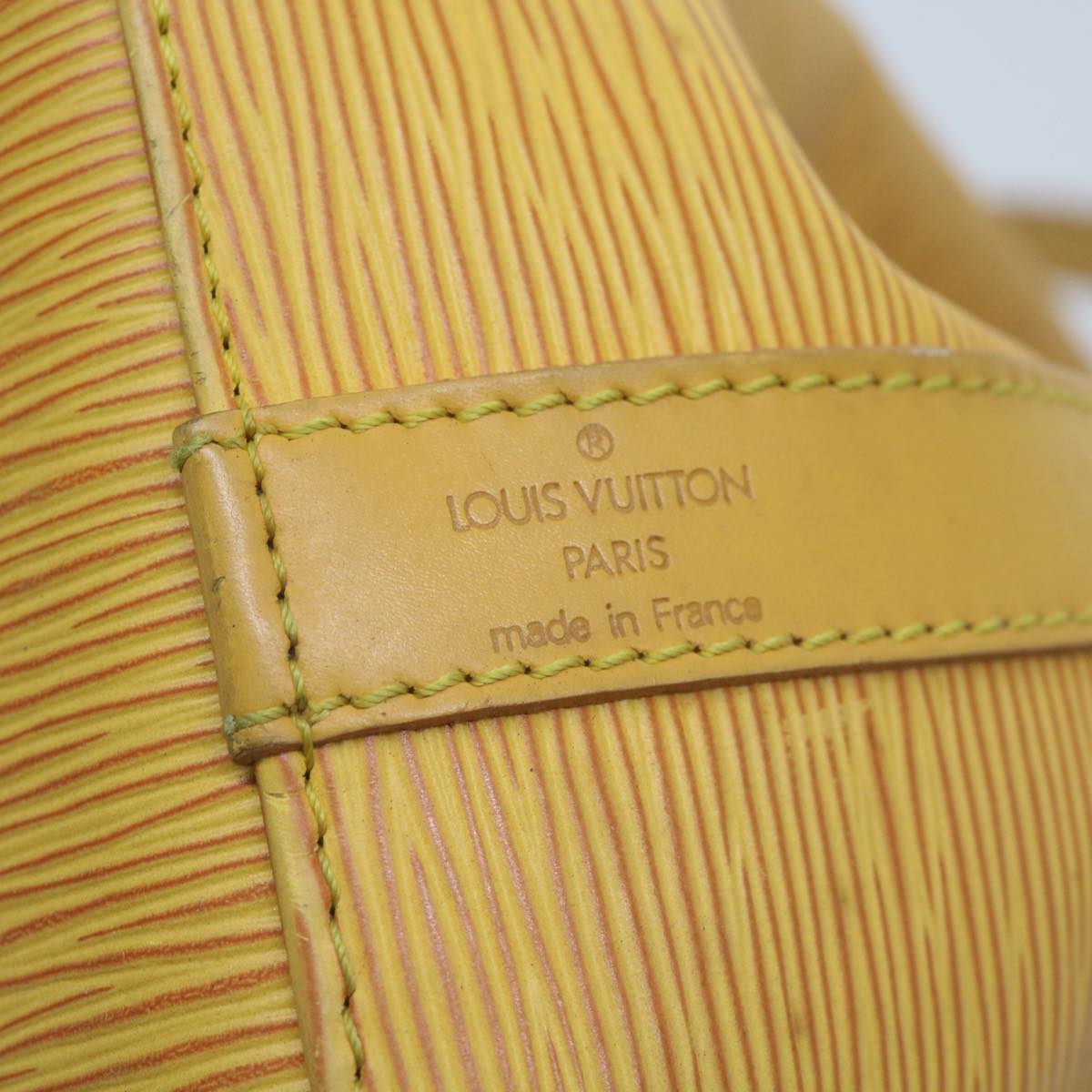 LOUIS VUITTON Epi Petit Noe Shoulder Bag Tassili Yellow M44109 LV Auth 67406