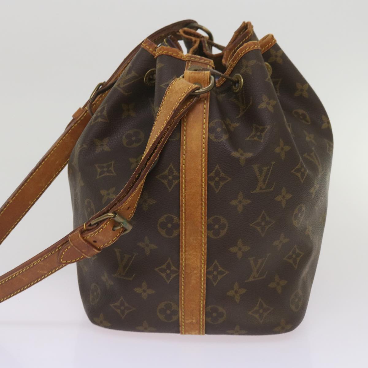 LOUIS VUITTON Monogram Petit Noe Shoulder Bag M42226 LV Auth 67407