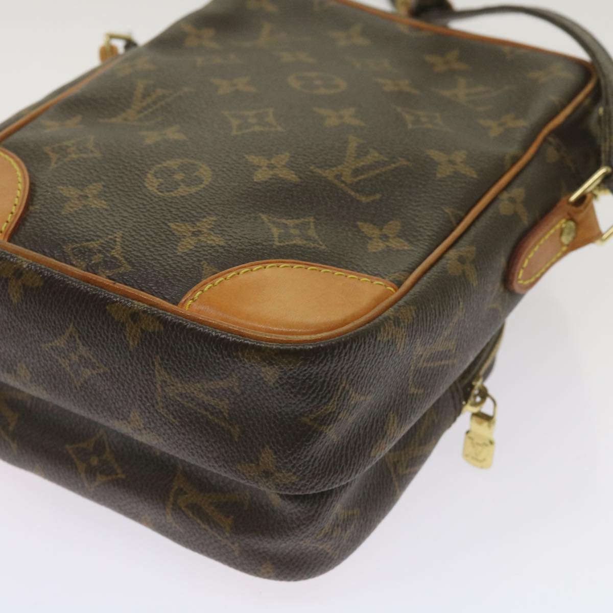 LOUIS VUITTON Monogram Amazon Shoulder Bag M45236 LV Auth 67617