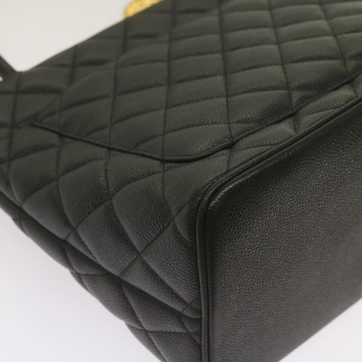CHANEL Standard Tote Bag Caviar Skin Black CC Auth 67624SA
