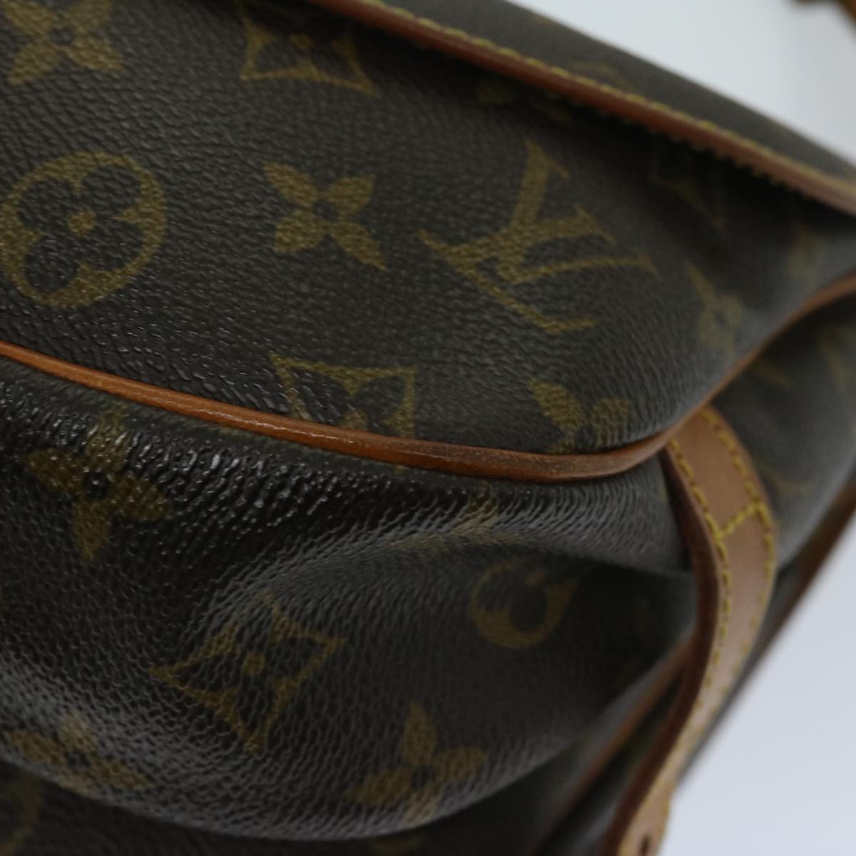 LOUIS VUITTON Monogram Saumur 30 Shoulder Bag M42256 LV Auth 67639