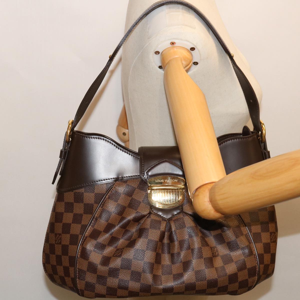 LOUIS VUITTON Damier Ebene Sistina MM Shoulder Bag N41541 LV Auth 67646A