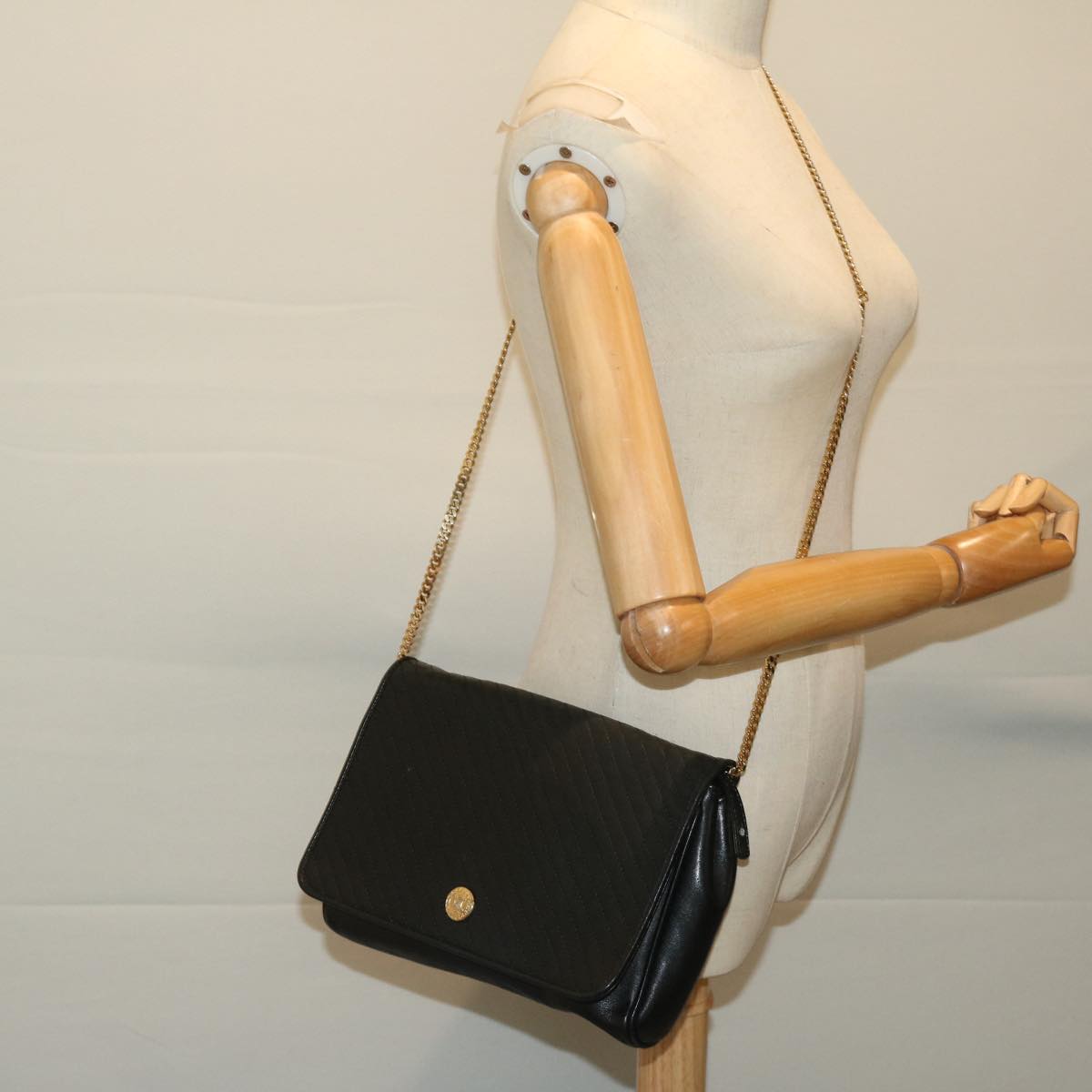 CELINE Chain Shoulder Bag Leather Black Auth 67658