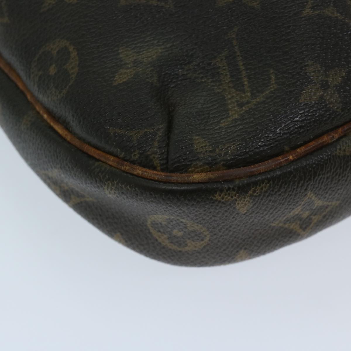 LOUIS VUITTON Monogram Odeon PM Shoulder Bag M56390 LV Auth 67693