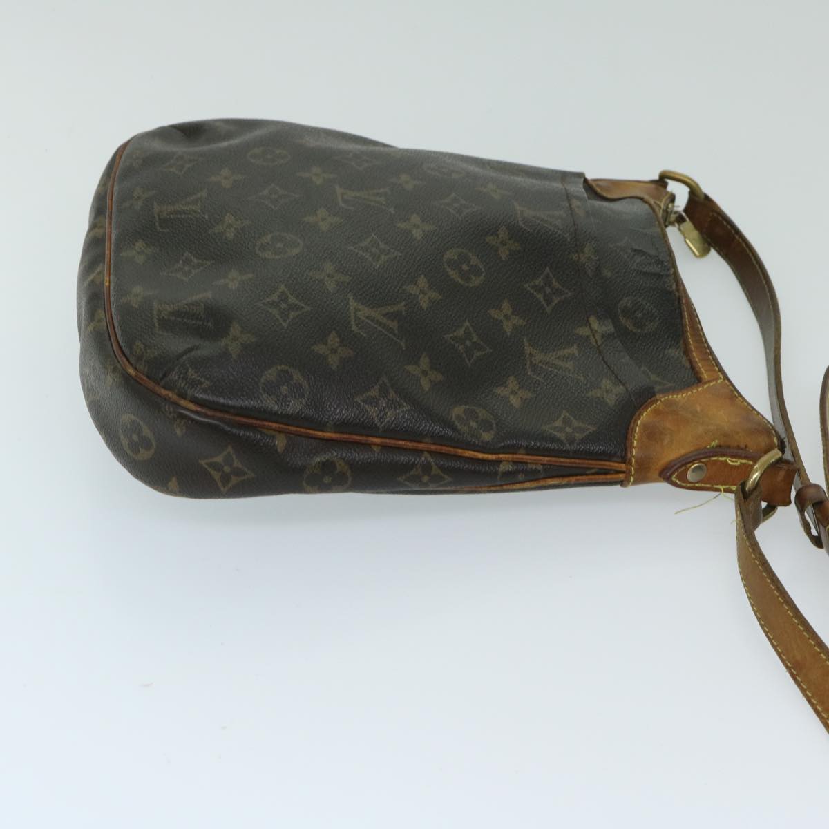 LOUIS VUITTON Monogram Odeon PM Shoulder Bag M56390 LV Auth 67693