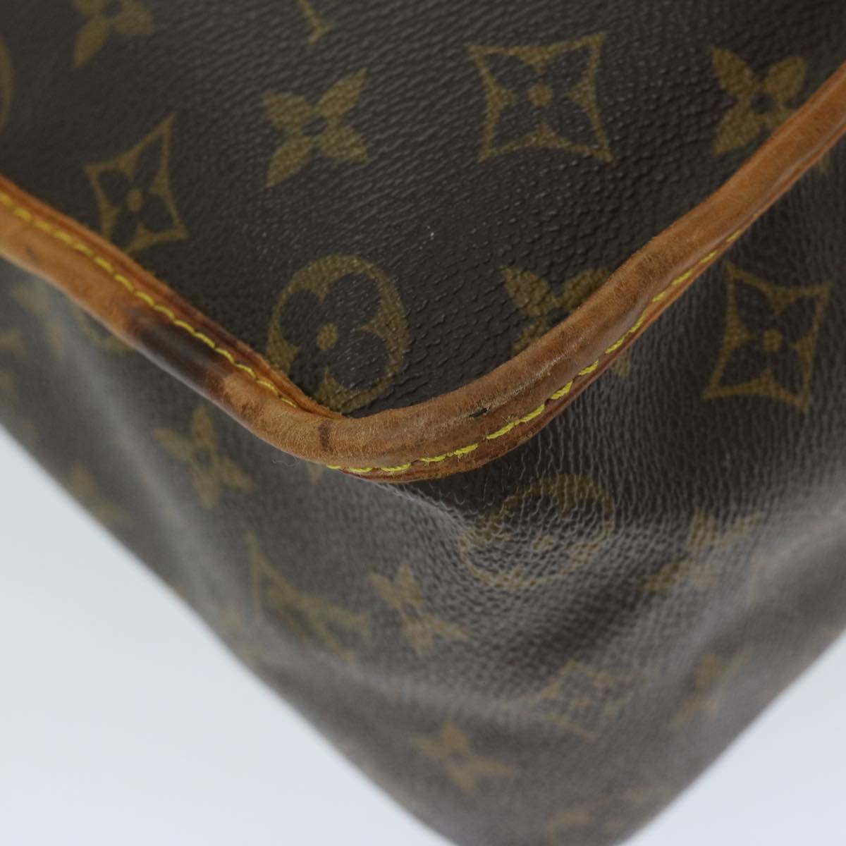 LOUIS VUITTON Monogram Sac Basas Japon Shoulder Bag M99013 LV Auth 67696