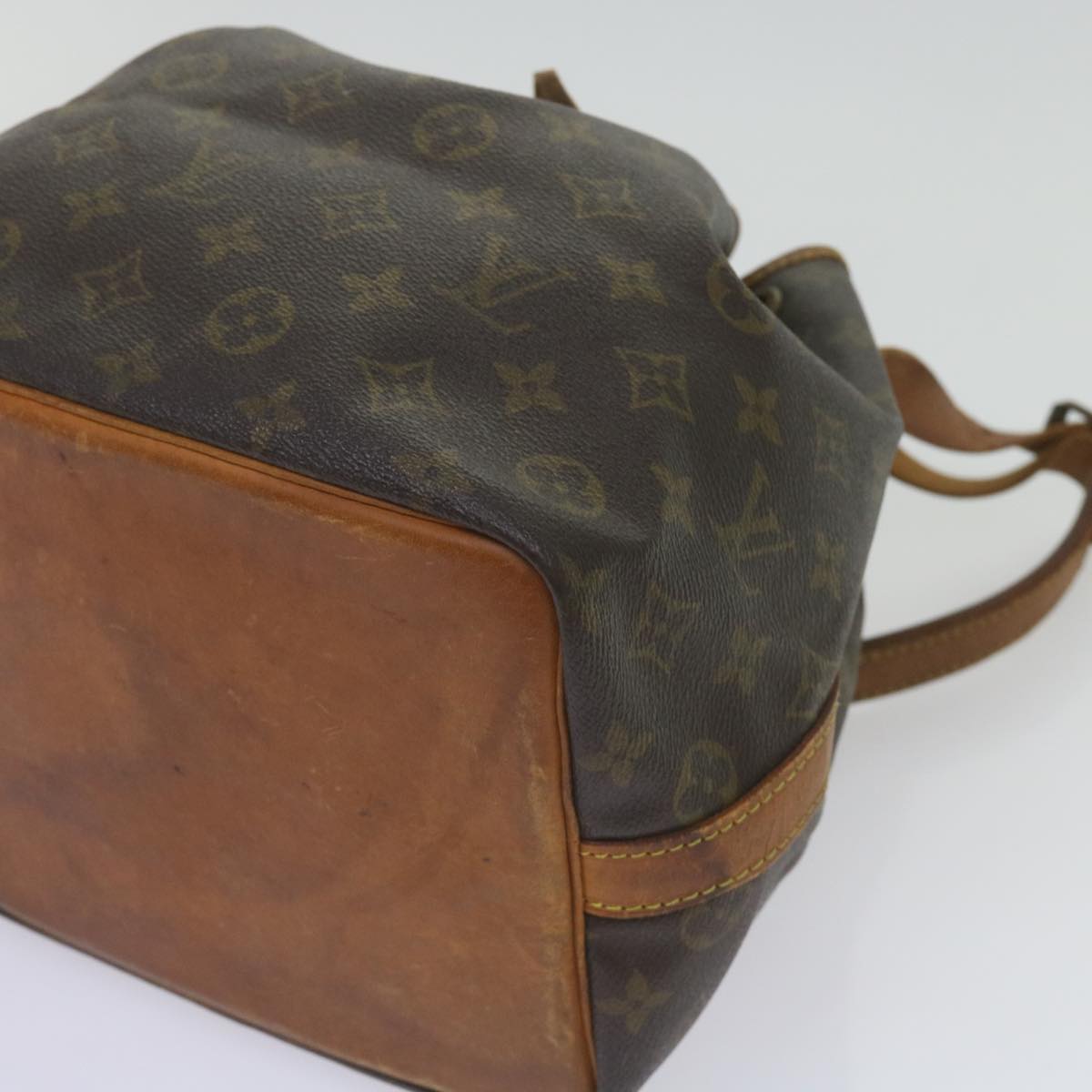 LOUIS VUITTON Monogram Petit Noe Shoulder Bag M42226 LV Auth 67779