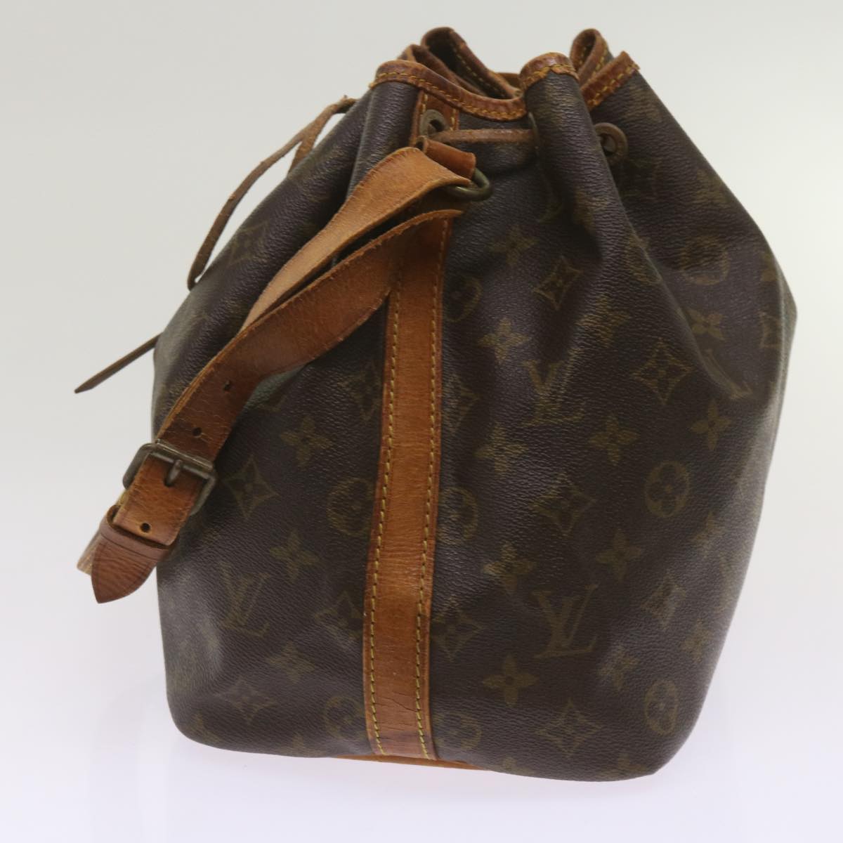 LOUIS VUITTON Monogram Petit Noe Shoulder Bag M42226 LV Auth 67779