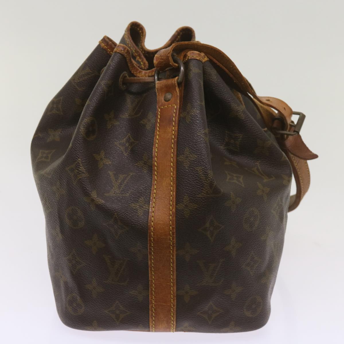 LOUIS VUITTON Monogram Petit Noe Shoulder Bag M42226 LV Auth 67779