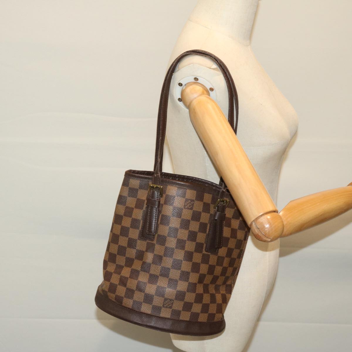 LOUIS VUITTON Damier Ebene Marais Shoulder Bag N42240 LV Auth 67788