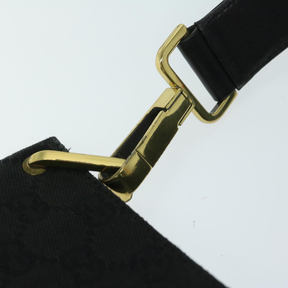 GUCCI GG Canvas Shoulder Bag Black 91761 Auth 67821