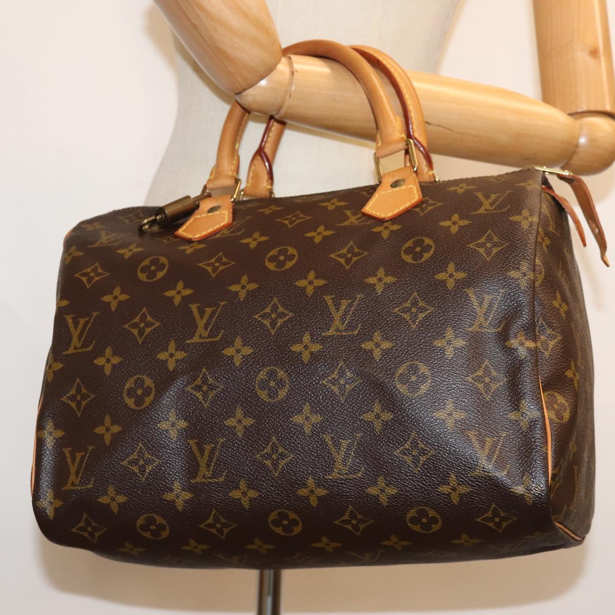 LOUIS VUITTON Monogram Speedy 30 Hand Bag M41526 LV Auth 67831