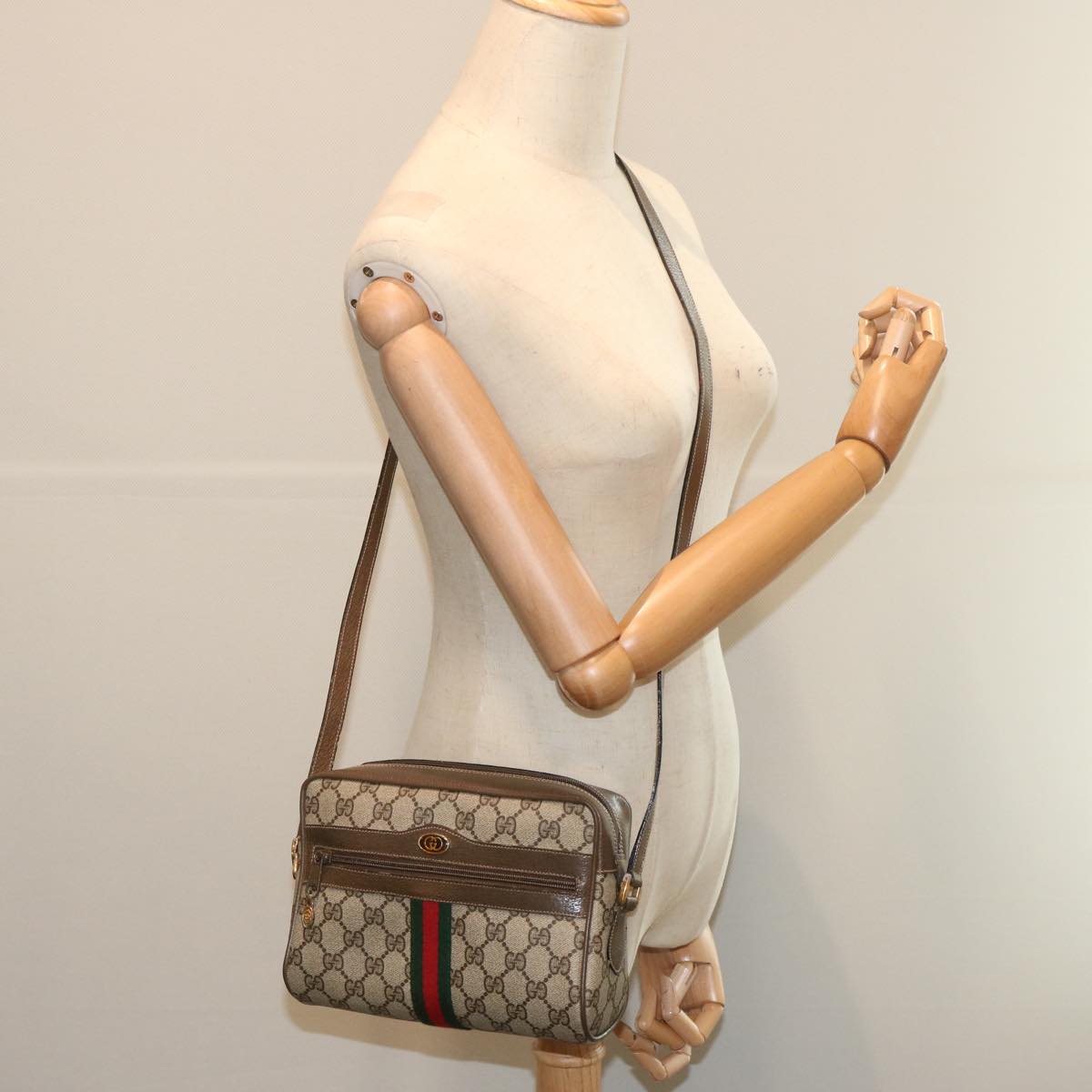 GUCCI GG Supreme Web Sherry Line Shoulder Bag PVC Beige 56 02 004 Auth 67897