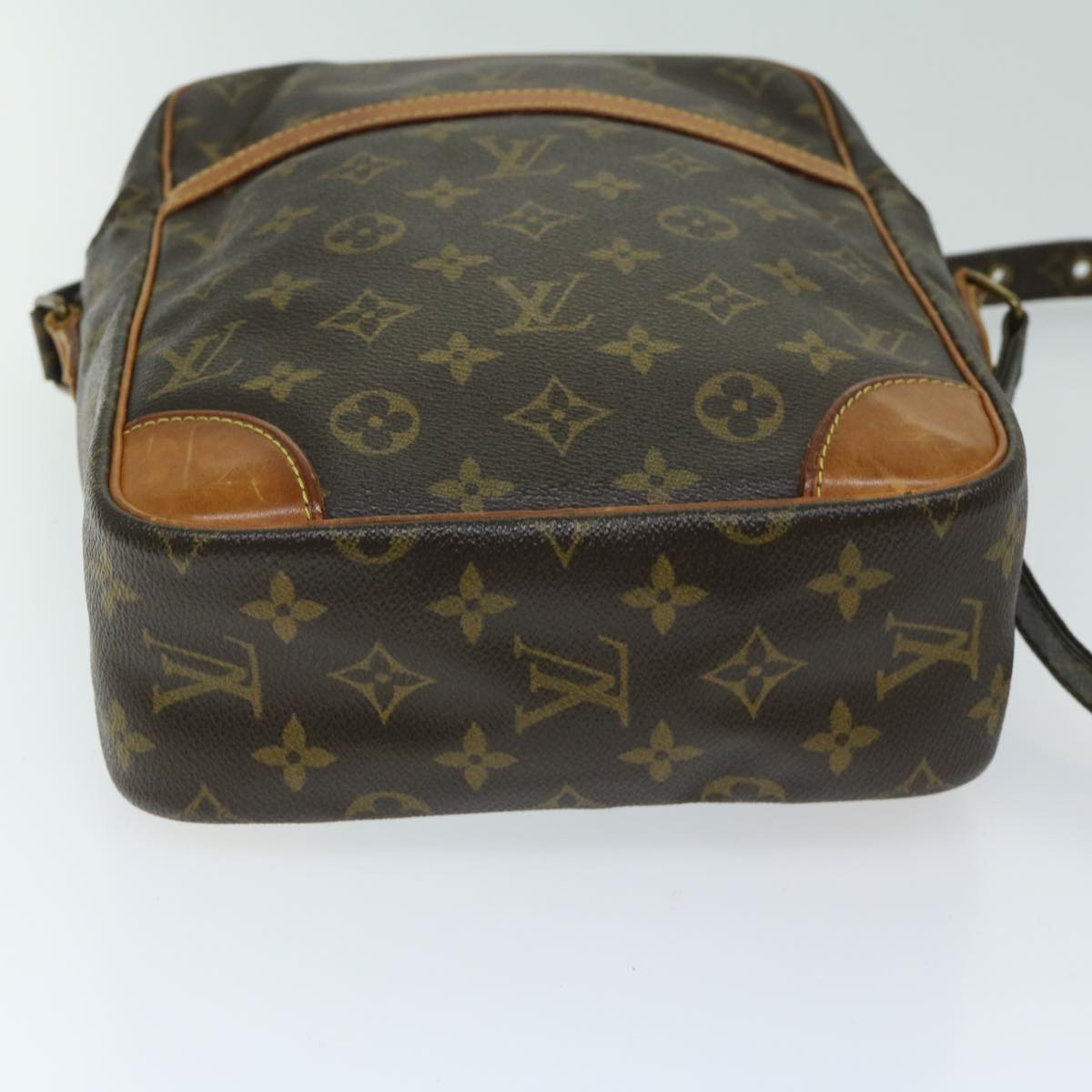 LOUIS VUITTON Monogram Danube MM Shoulder Bag M45264 LV Auth 67920