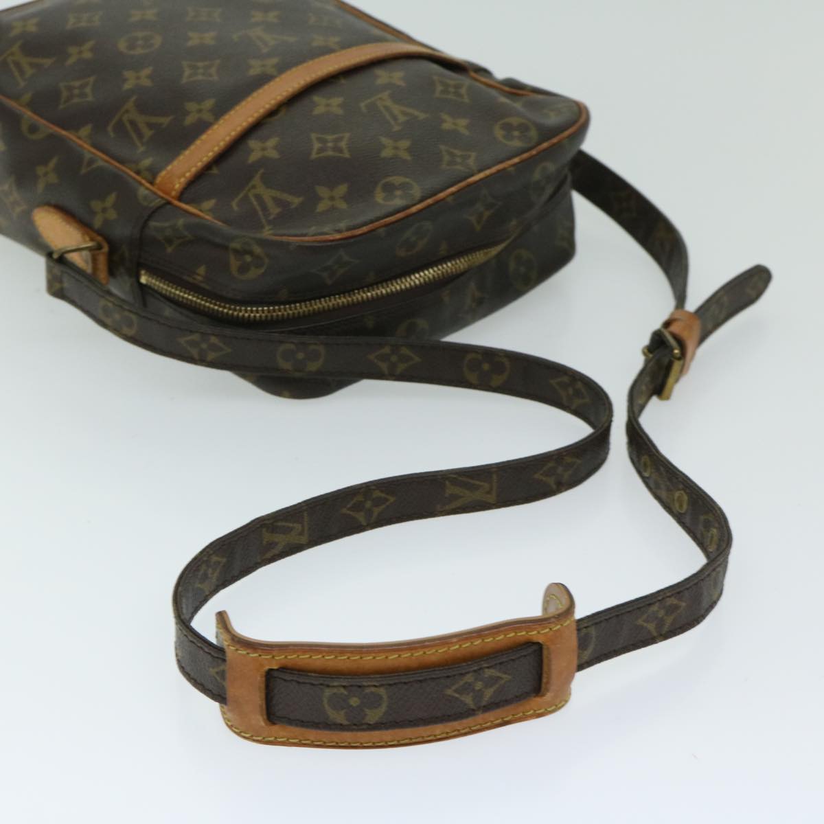 LOUIS VUITTON Monogram Danube MM Shoulder Bag M45264 LV Auth 67920