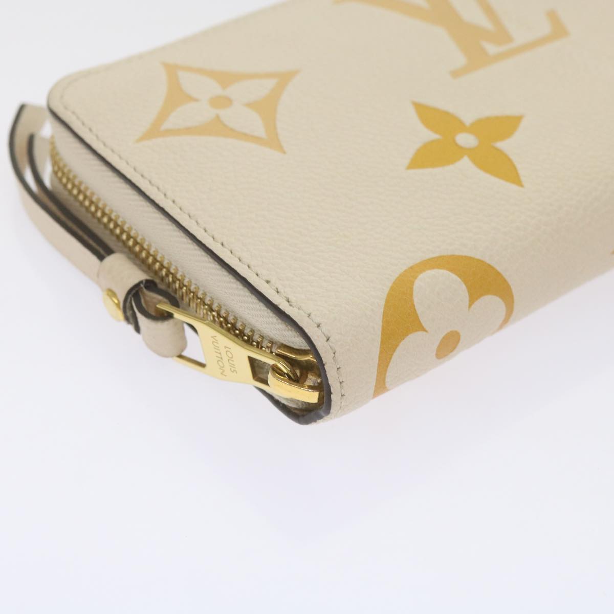 LOUIS VUITTON Monogram Empreinte Zippy Wallet Claim Saffron M80402 Auth 67921A