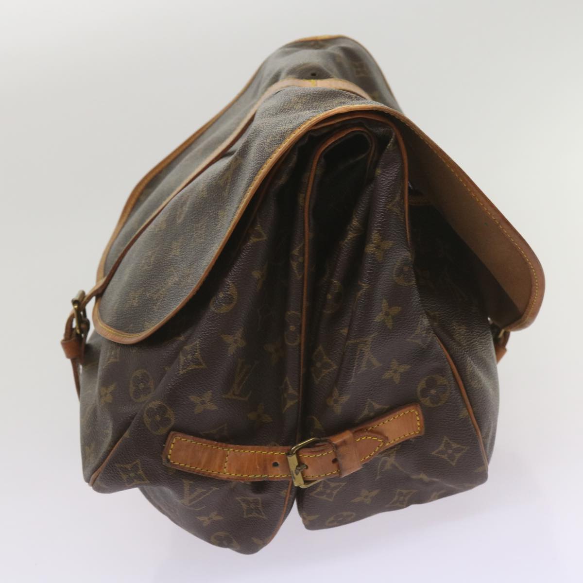 LOUIS VUITTON Monogram Saumur 35 Shoulder Bag M42254 LV Auth 67925