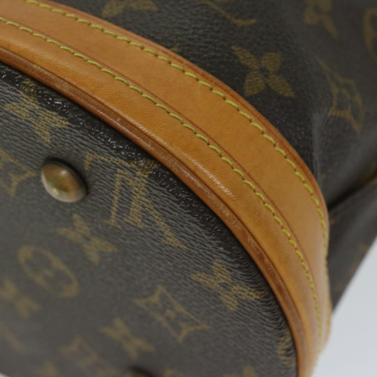 LOUIS VUITTON Monogram Bucket PM Shoulder Bag M42238 LV Auth 67935