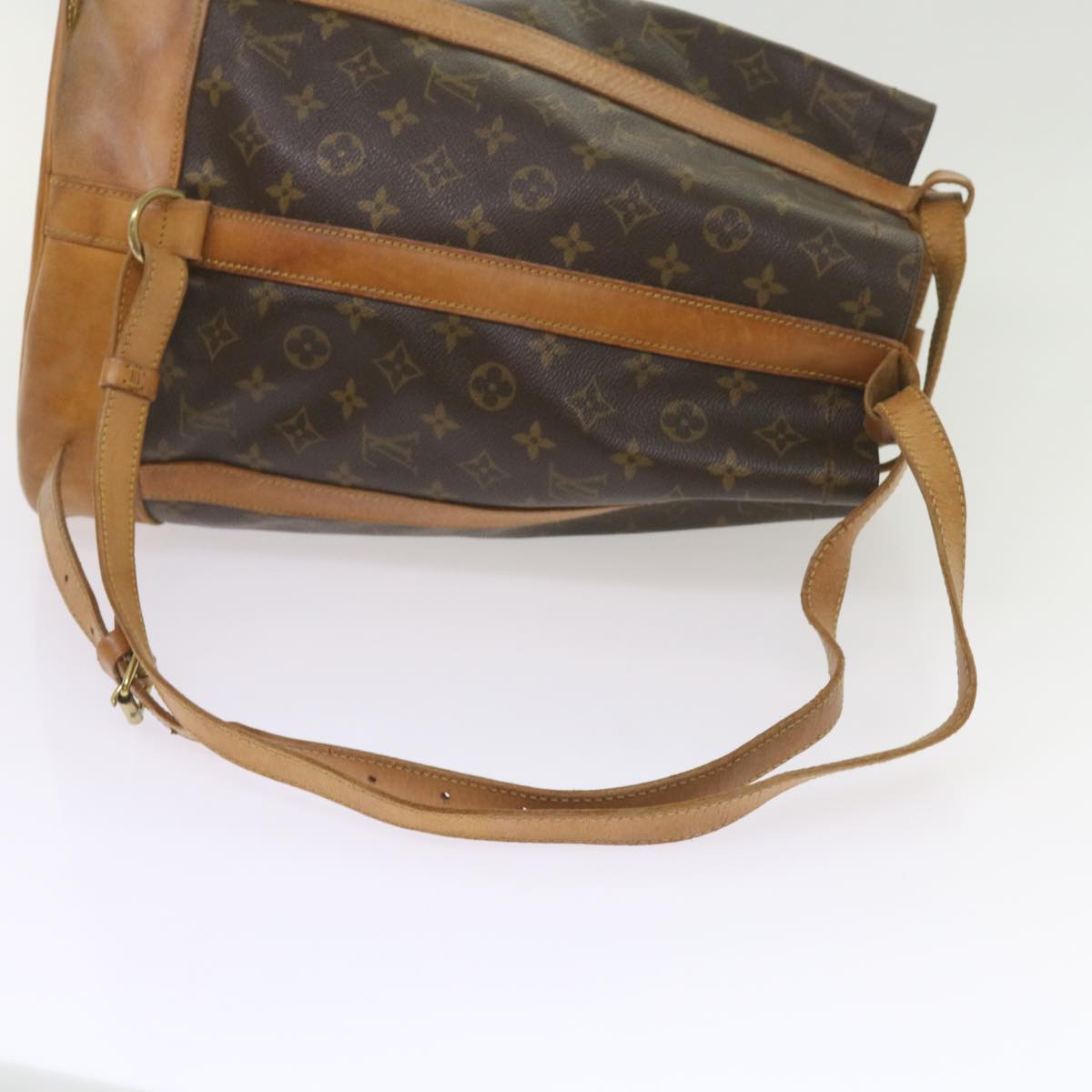 LOUIS VUITTON Monogram Randonnee PM Shoulder Bag M42243 LV Auth 67936