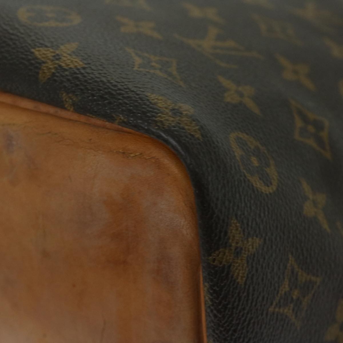 LOUIS VUITTON Monogram Petit Noe Shoulder Bag M42226 LV Auth 67944