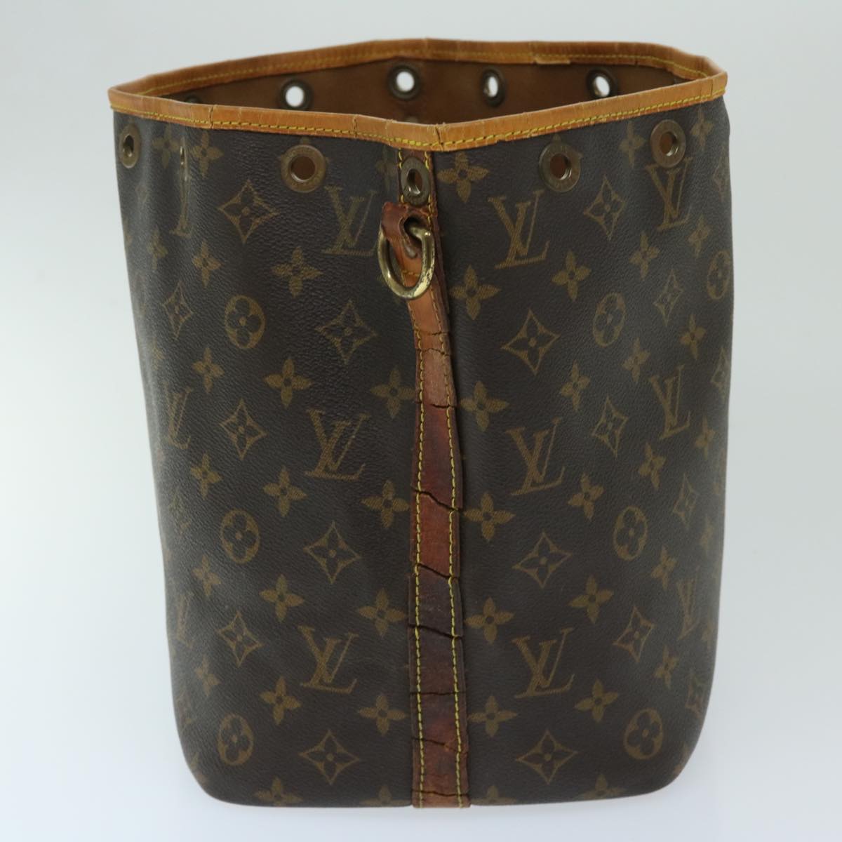 LOUIS VUITTON Monogram Petit Noe Shoulder Bag M42226 LV Auth 67944