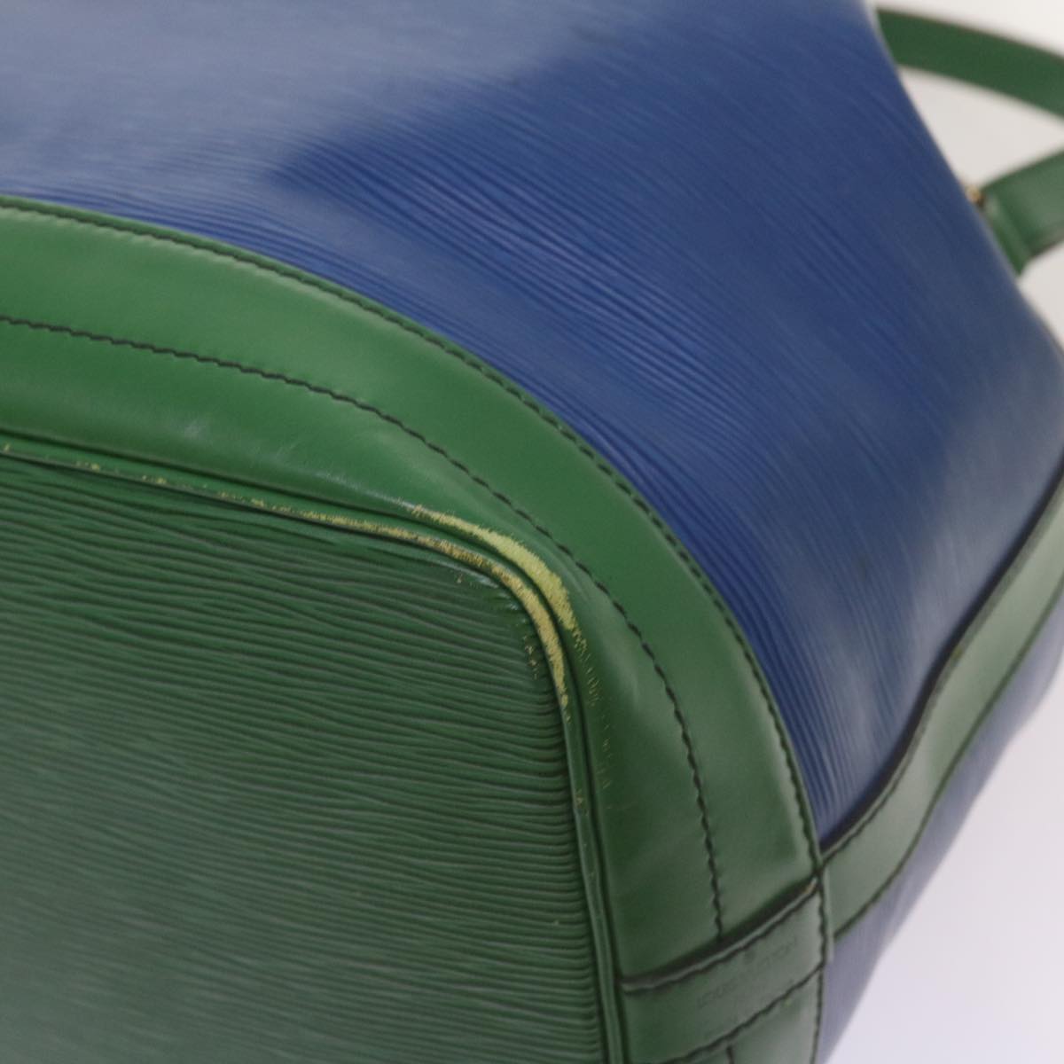 LOUIS VUITTON Epi Noe Shoulder Bag Bicolor Green Blue M44044 LV Auth 67967