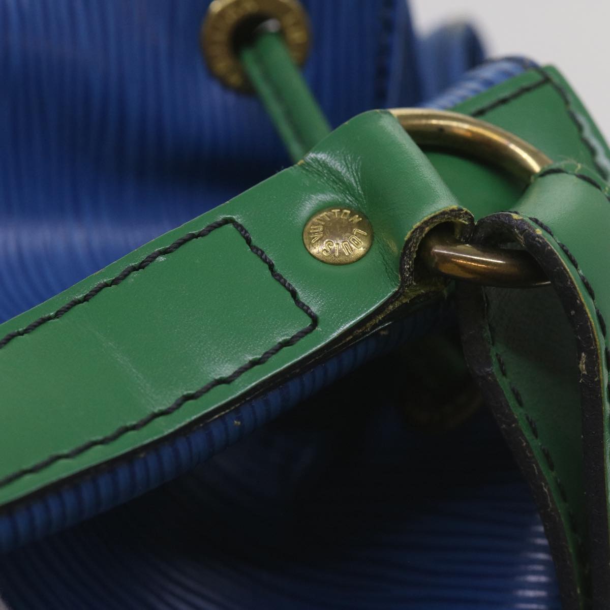 LOUIS VUITTON Epi Noe Shoulder Bag Bicolor Green Blue M44044 LV Auth 67967