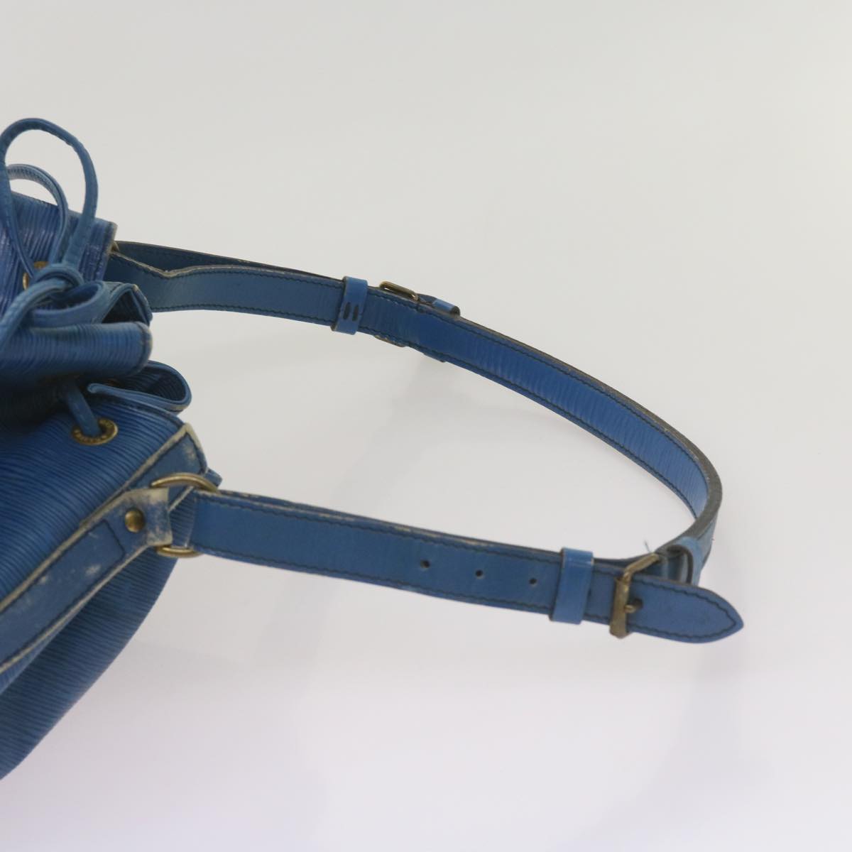 LOUIS VUITTON Epi Noe Shoulder Bag Blue M44005 LV Auth 67969