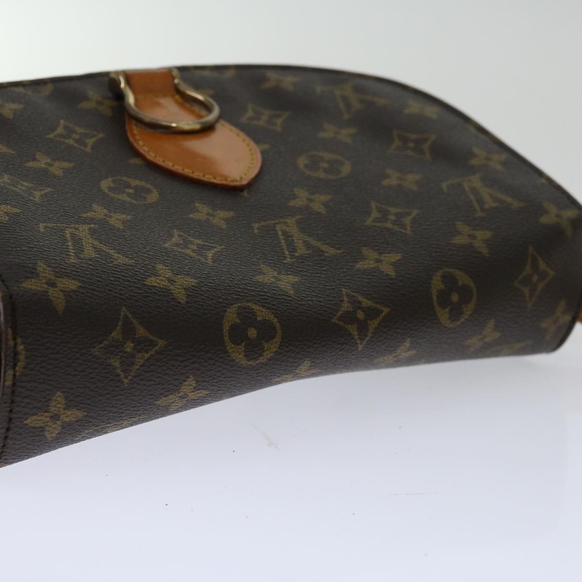 LOUIS VUITTON Monogram Saint Cloud GM Shoulder Bag M51242 LV Auth 68093