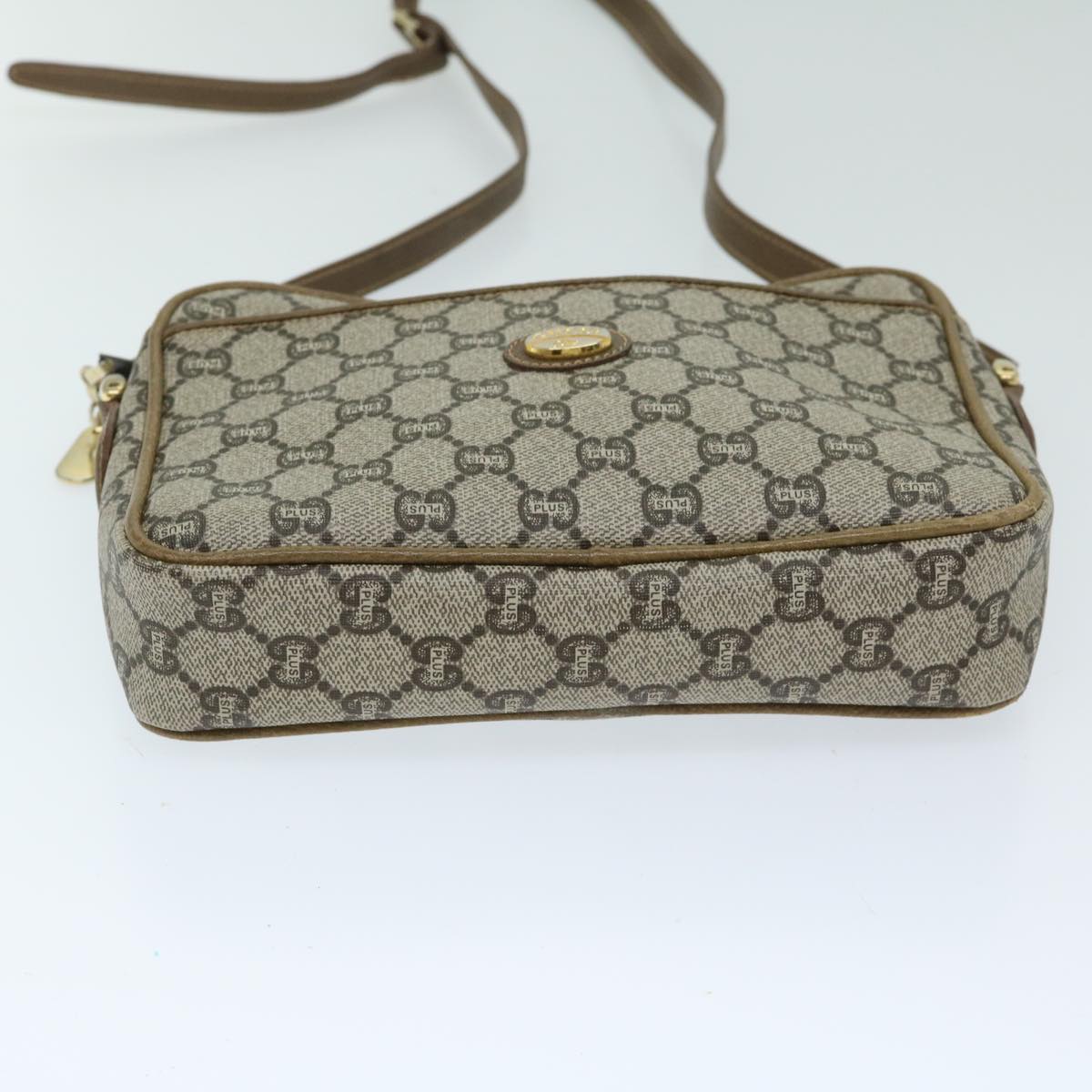 GUCCI GG PLUS Canvas Shoulder Bag PVC Beige Auth 68160