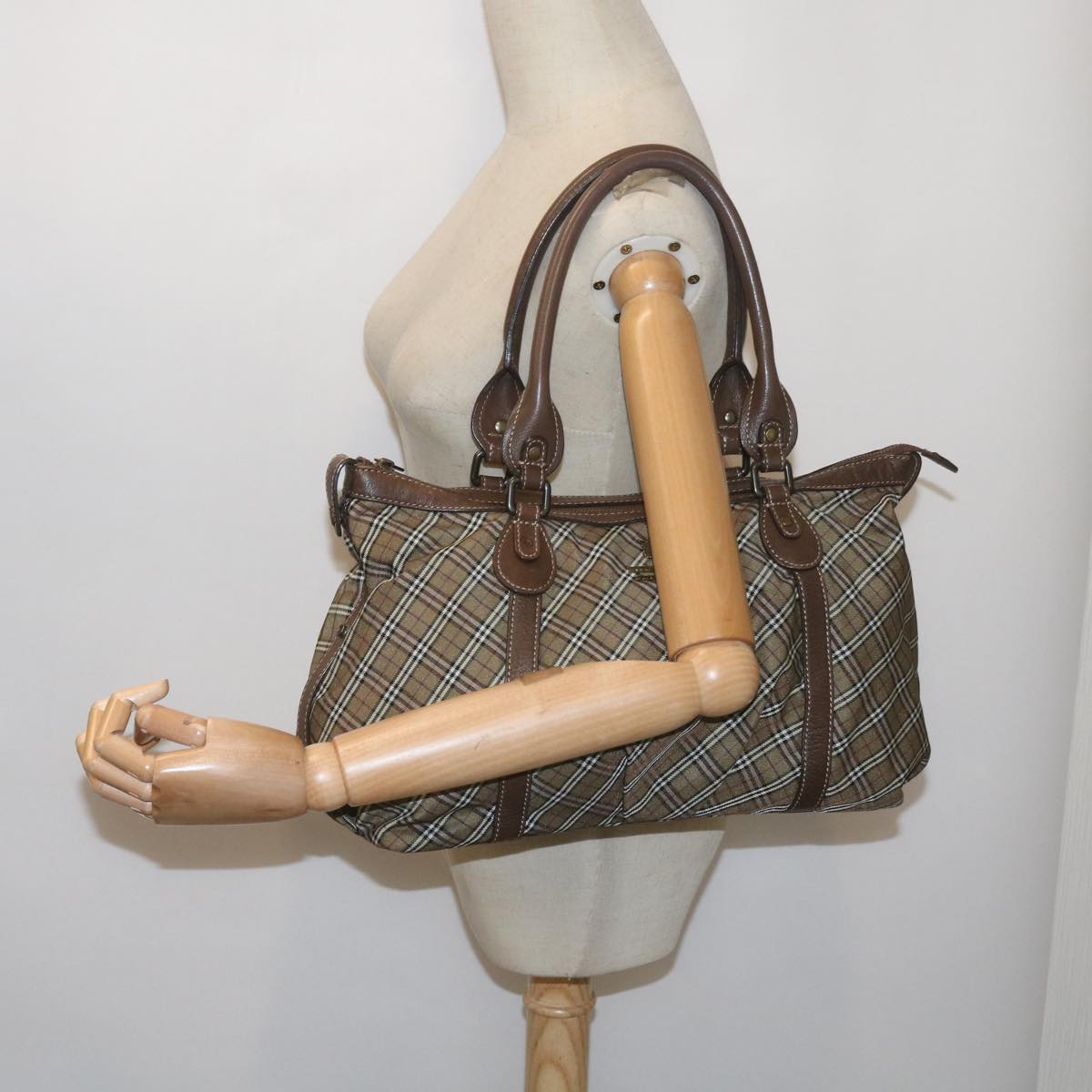 BURBERRY Nova Check Hand Bag Canvas Brown Auth 68198