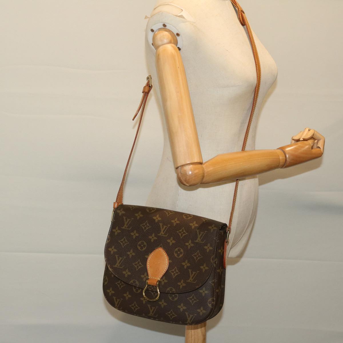 LOUIS VUITTON Monogram Saint Cloud GM Shoulder Bag M51242 LV Auth 68273