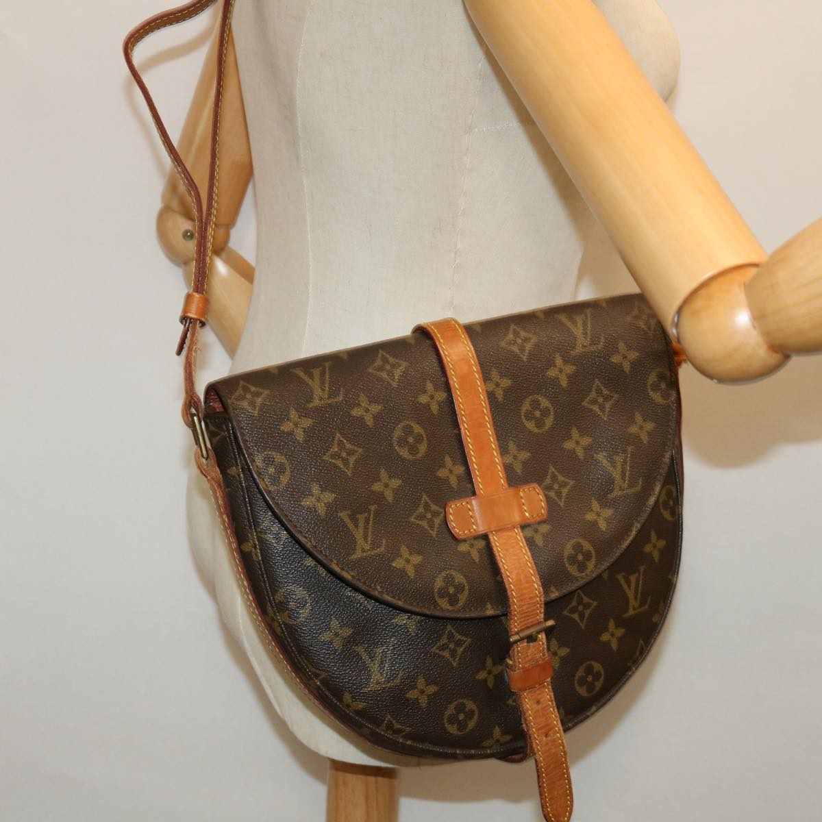 LOUIS VUITTON Monogram Chantilly GM Shoulder Bag M51232 LV Auth 68314