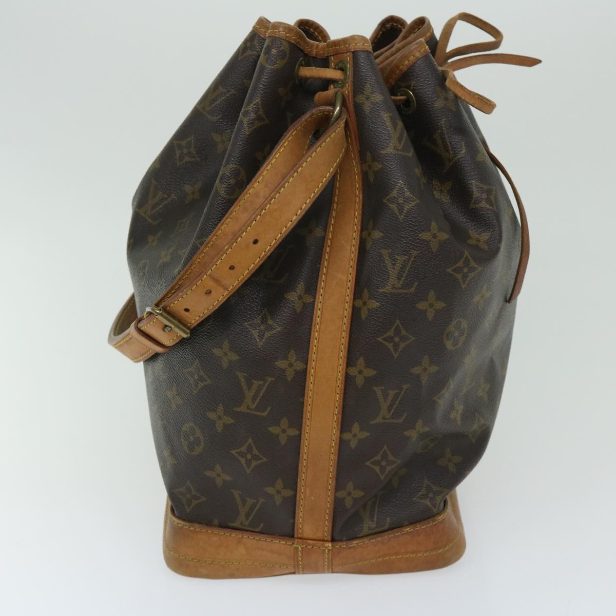 LOUIS VUITTON Monogram Noe Shoulder Bag M42224 LV Auth 68323