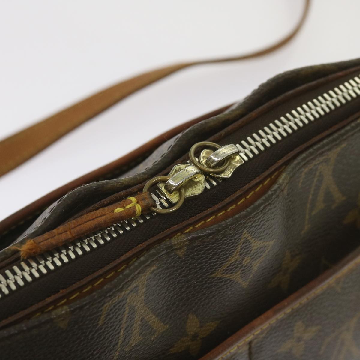 LOUIS VUITTON Monogram Popincourt Long Shoulder Bag M40008 LV Auth 68325