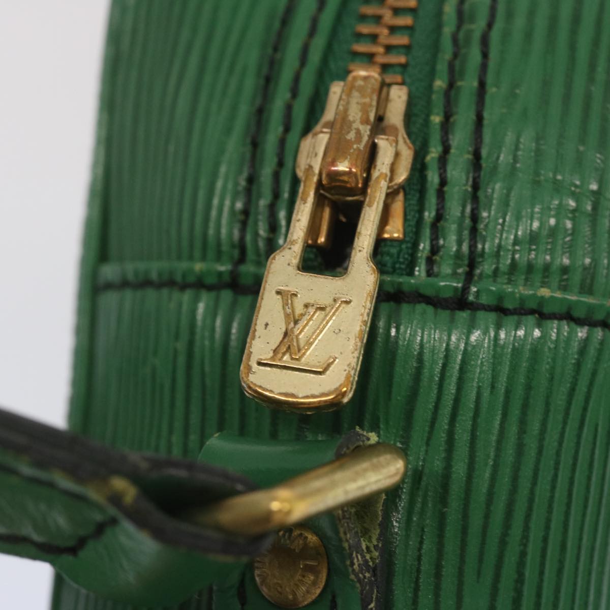 LOUIS VUITTON Epi Trocadero 27 Shoulder Bag Green M52314 LV Auth 68499