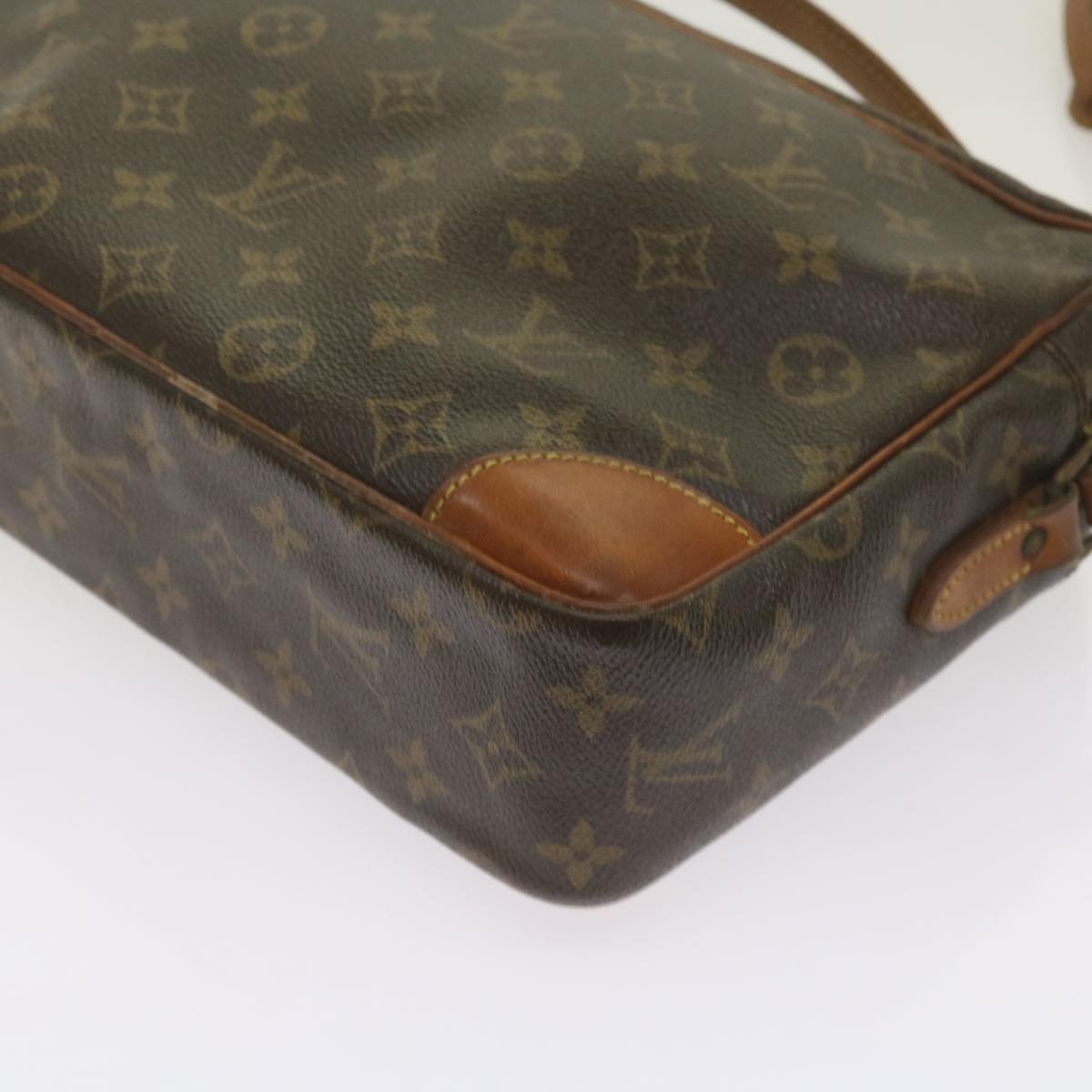 LOUIS VUITTON Monogram Trocadero 30 Shoulder Bag M51272 LV Auth 68500