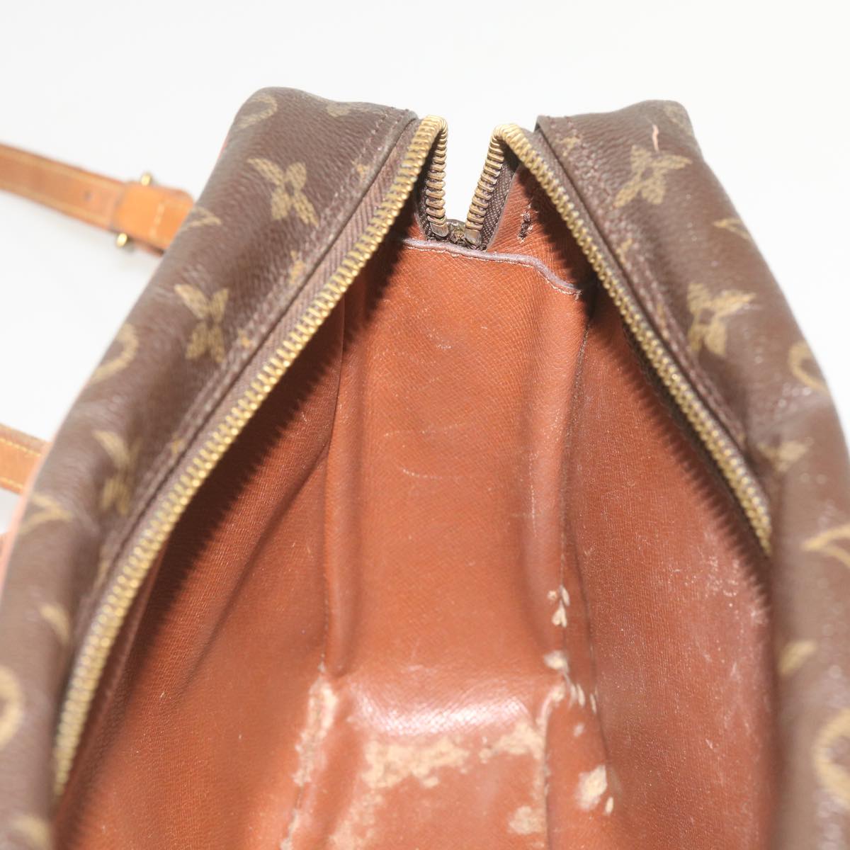 LOUIS VUITTON Monogram Trocadero 30 Shoulder Bag M51272 LV Auth 68500